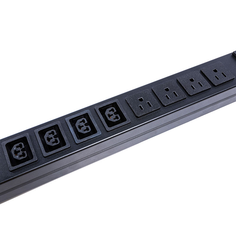 16 Outlets IEC C13 C19 & US Sockets 1.5U Liquid Magnetic Circuit Breaker Vertical TCP/IP smart Rack PDU