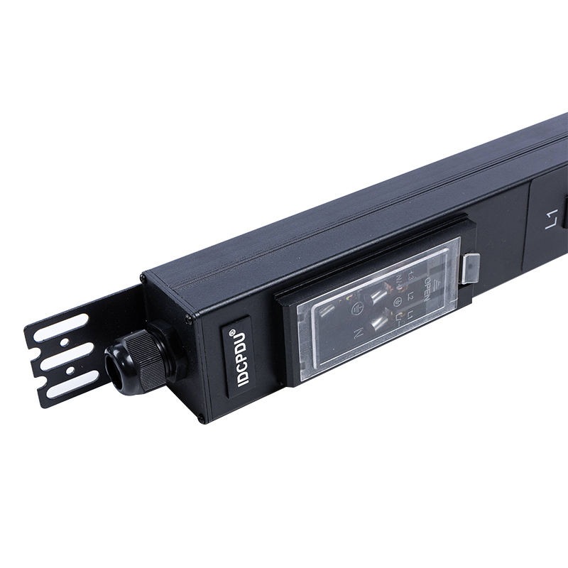 Liquid Magnetic Circuit Breaker Vertical Hot swappable RS485 metered Rack PDU