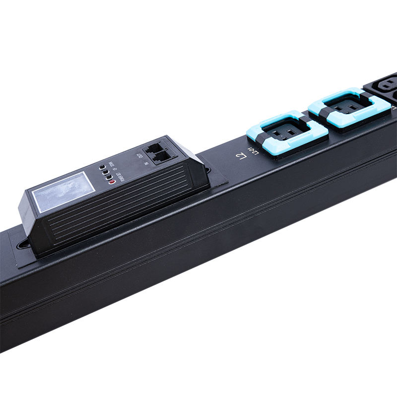 Liquid Magnetic Circuit Breaker Vertical Hot swappable RS485 metered Rack PDU